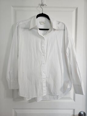 Club Monaco White Classic Button-Down Shirt